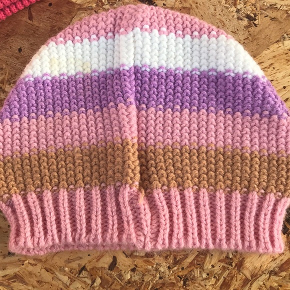 hat bundle :) - Picture 6 of 6